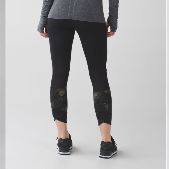 Lululemon Fresh Mesh Run Crop Sz 4 - Picture 7 of 16